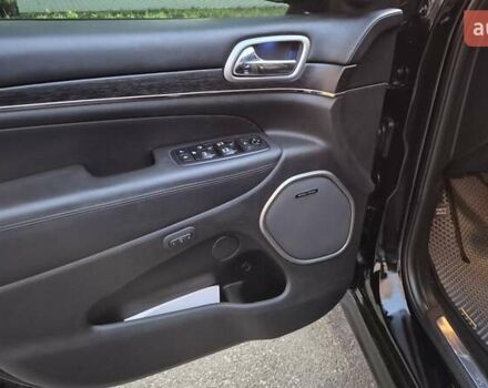 Черный Джип Гранд Чероки, объемом двигателя 3.6 л и пробегом 94 тыс. км за 36250 $, фото 7 на Automoto.ua