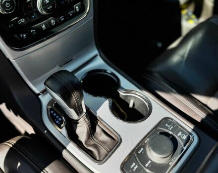 Джип Гранд Чероки 2017 в Кривом Роге на Automoto.ua Черный Джип Гранд Чероки, объемом двигателя 3 л и пробегом 119 тыс. км за 32999 $, фото 12 на Automoto.ua