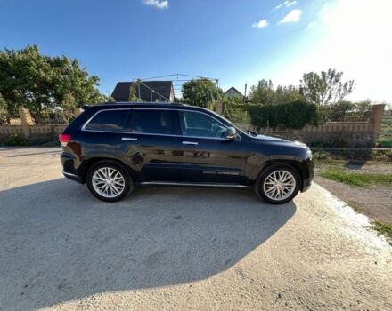 Чорний Джип Grand Cherokee, об'ємом двигуна 3 л та пробігом 117 тис. км за 30000 $, фото 2 на Automoto.ua