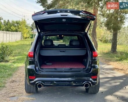 Чорний Джип Grand Cherokee, об'ємом двигуна 6.4 л та пробігом 131 тис. км за 34999 $, фото 10 на Automoto.ua