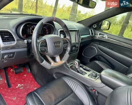 Чорний Джип Grand Cherokee, об'ємом двигуна 6.4 л та пробігом 131 тис. км за 34999 $, фото 22 на Automoto.ua