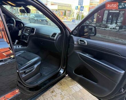 Черный Джип Гранд Чероки, объемом двигателя 3.6 л и пробегом 61 тыс. км за 25900 $, фото 41 на Automoto.ua