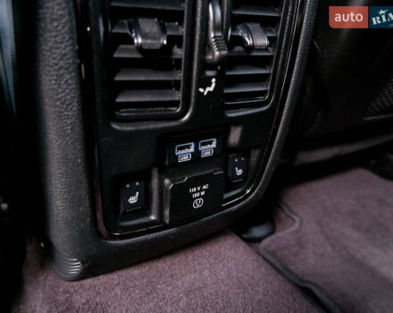 Чорний Джип Grand Cherokee, об'ємом двигуна 3.61 л та пробігом 138 тис. км за 22000 $, фото 23 на Automoto.ua