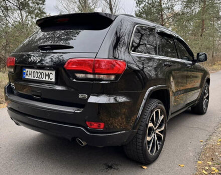 Черный Джип Гранд Чероки, объемом двигателя 2.99 л и пробегом 147 тыс. км за 30000 $, фото 5 на Automoto.ua