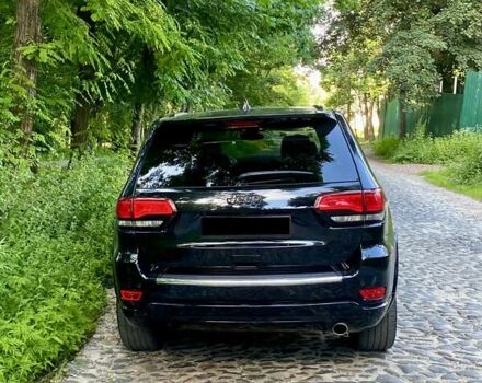 Джип Гранд Чероки 2018 в Киеве на Automoto.ua Черный Джип Гранд Чероки, объемом двигателя 3.6 л и пробегом 126 тыс. км за 24999 $, фото 6 на Automoto.ua