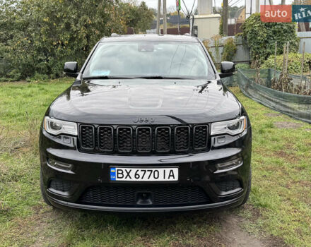 Черный Джип Гранд Чероки, объемом двигателя 5.65 л и пробегом 86 тыс. км за 35000 $, фото 10 на Automoto.ua