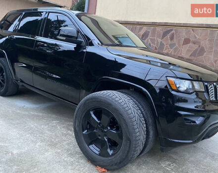 Черный Джип Гранд Чероки, объемом двигателя 3.6 л и пробегом 63 тыс. км за 21800 $, фото 10 на Automoto.ua
