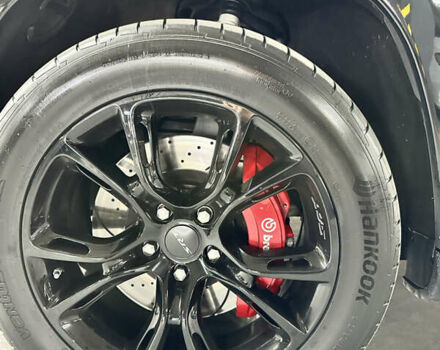 Черный Джип Гранд Чероки, объемом двигателя 5.65 л и пробегом 91 тыс. км за 42000 $, фото 6 на Automoto.ua