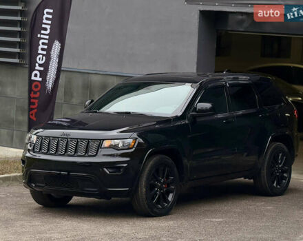 Черный Джип Гранд Чероки, объемом двигателя 3.6 л и пробегом 104 тыс. км за 26000 $, фото 2 на Automoto.ua