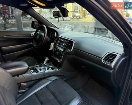 Черный Джип Гранд Чероки, объемом двигателя 3.6 л и пробегом 61 тыс. км за 25900 $, фото 43 на Automoto.ua