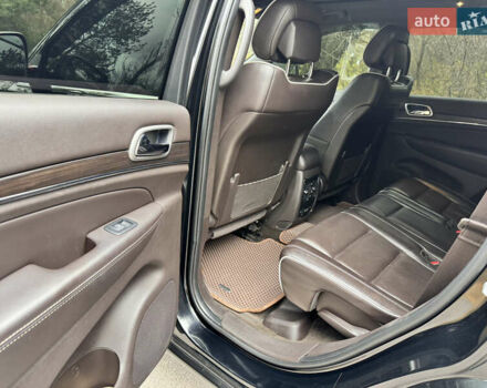 Черный Джип Гранд Чероки, объемом двигателя 2.99 л и пробегом 147 тыс. км за 30000 $, фото 8 на Automoto.ua