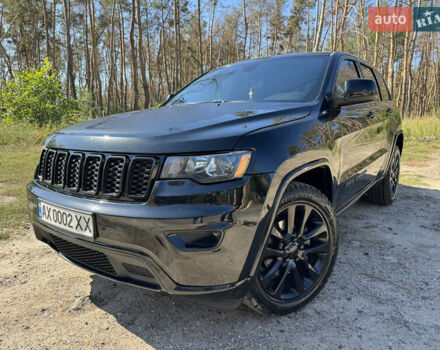 Черный Джип Гранд Чероки, объемом двигателя 3.6 л и пробегом 205 тыс. км за 24000 $, фото 1 на Automoto.ua