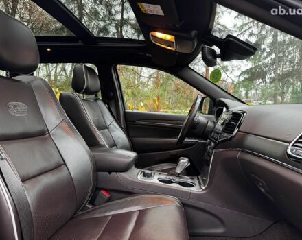 Черный Джип Гранд Чероки, объемом двигателя 3 л и пробегом 150 тыс. км за 30690 $, фото 40 на Automoto.ua