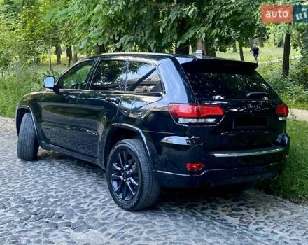 Джип Гранд Чероки 2018 в Киеве на Automoto.ua Черный Джип Гранд Чероки, объемом двигателя 3.6 л и пробегом 126 тыс. км за 24999 $, фото 2 на Automoto.ua