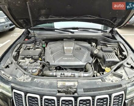 Чорний Джип Grand Cherokee, об'ємом двигуна 2.99 л та пробігом 140 тис. км за 29500 $, фото 23 на Automoto.ua