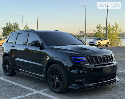 Чорний Джип Grand Cherokee, об'ємом двигуна 5.7 л та пробігом 175 тис. км за 39500 $, фото 8 на Automoto.ua