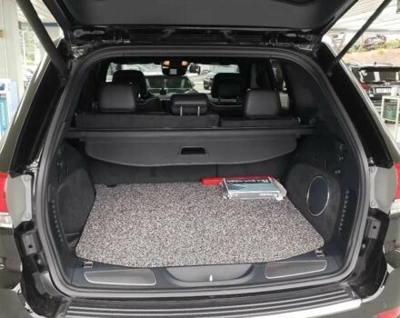 Черный Джип Гранд Чероки, объемом двигателя 0 л и пробегом 117 тыс. км за 14000 $, фото 13 на Automoto.ua