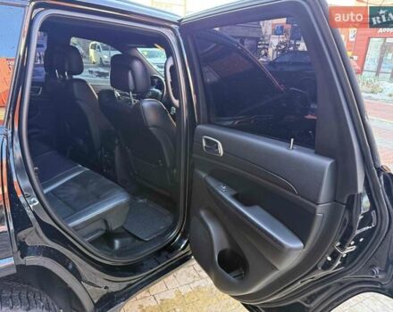 Черный Джип Гранд Чероки, объемом двигателя 3.6 л и пробегом 61 тыс. км за 25900 $, фото 39 на Automoto.ua