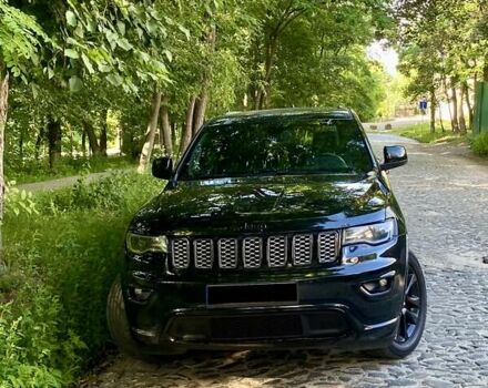 Джип Гранд Чероки 2018 в Киеве на Automoto.ua Черный Джип Гранд Чероки, объемом двигателя 3.6 л и пробегом 126 тыс. км за 24999 $, фото 5 на Automoto.ua