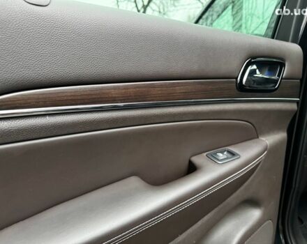 Черный Джип Гранд Чероки, объемом двигателя 3 л и пробегом 150 тыс. км за 30690 $, фото 31 на Automoto.ua