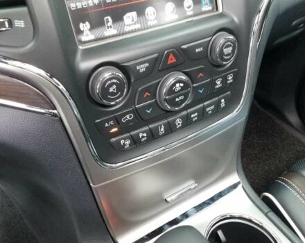 Черный Джип Гранд Чероки, объемом двигателя 0 л и пробегом 117 тыс. км за 14000 $, фото 10 на Automoto.ua