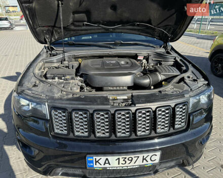 Чорний Джип Grand Cherokee, об'ємом двигуна 3.6 л та пробігом 148 тис. км за 27300 $, фото 3 на Automoto.ua
