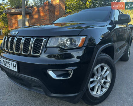 Джип Гранд Чероки 2018 в Полтаве на Automoto.ua Черный Джип Гранд Чероки, объемом двигателя 3.6 л и пробегом 95 тыс. км за 20450 $, фото 14 на Automoto.ua