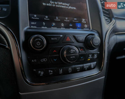 Чорний Джип Grand Cherokee, об'ємом двигуна 3.61 л та пробігом 138 тис. км за 22000 $, фото 15 на Automoto.ua