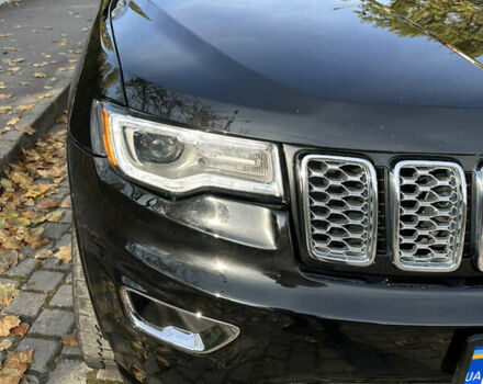 Чорний Джип Grand Cherokee, об'ємом двигуна 2.99 л та пробігом 166 тис. км за 31000 $, фото 6 на Automoto.ua