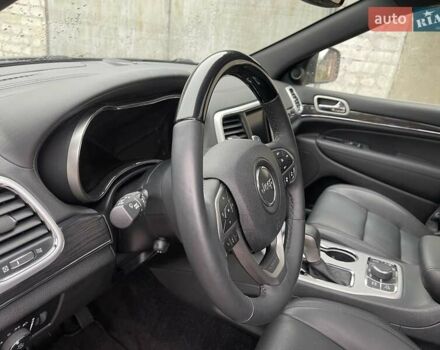 Чорний Джип Grand Cherokee, об'ємом двигуна 3 л та пробігом 100 тис. км за 29999 $, фото 48 на Automoto.ua