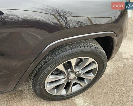 Чорний Джип Grand Cherokee, об'ємом двигуна 3 л та пробігом 100 тис. км за 29999 $, фото 183 на Automoto.ua
