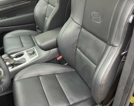 Чорний Джип Grand Cherokee, об'ємом двигуна 3 л та пробігом 100 тис. км за 29999 $, фото 88 на Automoto.ua