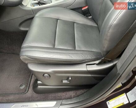 Чорний Джип Grand Cherokee, об'ємом двигуна 3 л та пробігом 100 тис. км за 29999 $, фото 72 на Automoto.ua