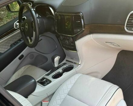 Черный Джип Гранд Чероки, объемом двигателя 3 л и пробегом 66 тыс. км за 33900 $, фото 6 на Automoto.ua