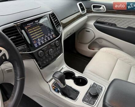 Чорний Джип Grand Cherokee, об'ємом двигуна 2.99 л та пробігом 67 тис. км за 34500 $, фото 12 на Automoto.ua