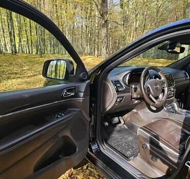 Черный Джип Гранд Чероки, объемом двигателя 2.99 л и пробегом 162 тыс. км за 26500 $, фото 17 на Automoto.ua