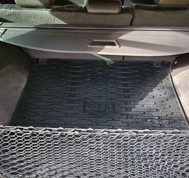 Черный Джип Гранд Чероки, объемом двигателя 2.99 л и пробегом 162 тыс. км за 26500 $, фото 31 на Automoto.ua