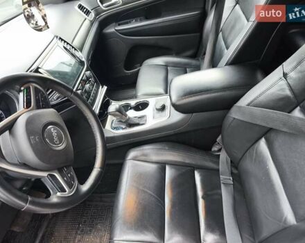 Черный Джип Гранд Чероки, объемом двигателя 3.6 л и пробегом 65 тыс. км за 25999 $, фото 5 на Automoto.ua