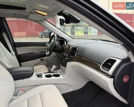 Чорний Джип Grand Cherokee, об'ємом двигуна 2.99 л та пробігом 67 тис. км за 34500 $, фото 17 на Automoto.ua