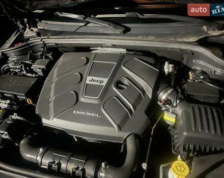 Чорний Джип Grand Cherokee, об'ємом двигуна 3 л та пробігом 100 тис. км за 29999 $, фото 256 на Automoto.ua