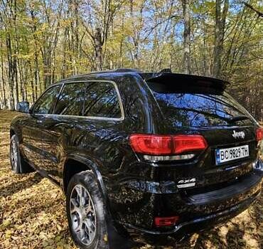 Черный Джип Гранд Чероки, объемом двигателя 2.99 л и пробегом 162 тыс. км за 26500 $, фото 2 на Automoto.ua