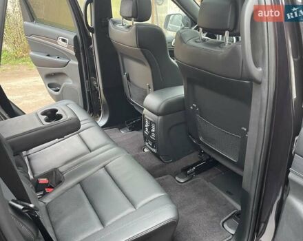 Чорний Джип Grand Cherokee, об'ємом двигуна 3 л та пробігом 100 тис. км за 29999 $, фото 224 на Automoto.ua