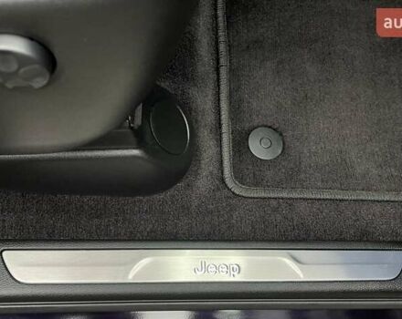 Чорний Джип Grand Cherokee, об'ємом двигуна 3 л та пробігом 100 тис. км за 29999 $, фото 163 на Automoto.ua