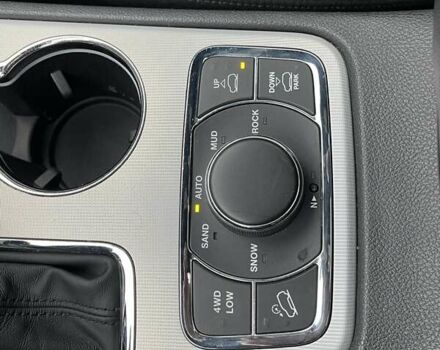 Чорний Джип Grand Cherokee, об'ємом двигуна 3 л та пробігом 100 тис. км за 29999 $, фото 122 на Automoto.ua