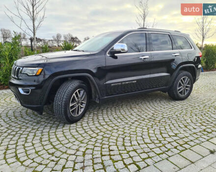 Черный Джип Гранд Чероки, объемом двигателя 3.6 л и пробегом 73 тыс. км за 26000 $, фото 2 на Automoto.ua