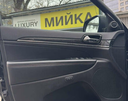 Чорний Джип Grand Cherokee, об'ємом двигуна 3.6 л та пробігом 111 тис. км за 26800 $, фото 13 на Automoto.ua