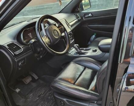 Джип Гранд Чероки 2020 в Сумах на Automoto.ua Черный Джип Гранд Чероки, объемом двигателя 3.6 л и пробегом 120 тыс. км за 30000 $, фото 9 на Automoto.ua
