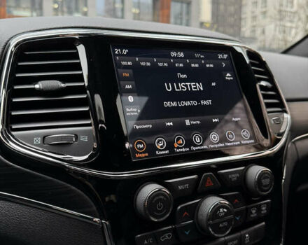 Черный Джип Гранд Чероки, объемом двигателя 3.6 л и пробегом 89 тыс. км за 35000 $, фото 21 на Automoto.ua