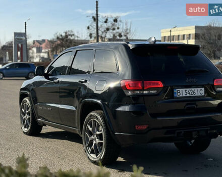 Джип Гранд Чероки 2020 в Полтаве на Automoto.ua Черный Джип Гранд Чероки, объемом двигателя 3.61 л и пробегом 73 тыс. км за 29000 $, фото 3 на Automoto.ua
