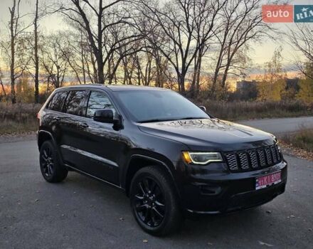 Черный Джип Гранд Чероки, объемом двигателя 3.6 л и пробегом 131 тыс. км за 26300 $, фото 1 на Automoto.ua